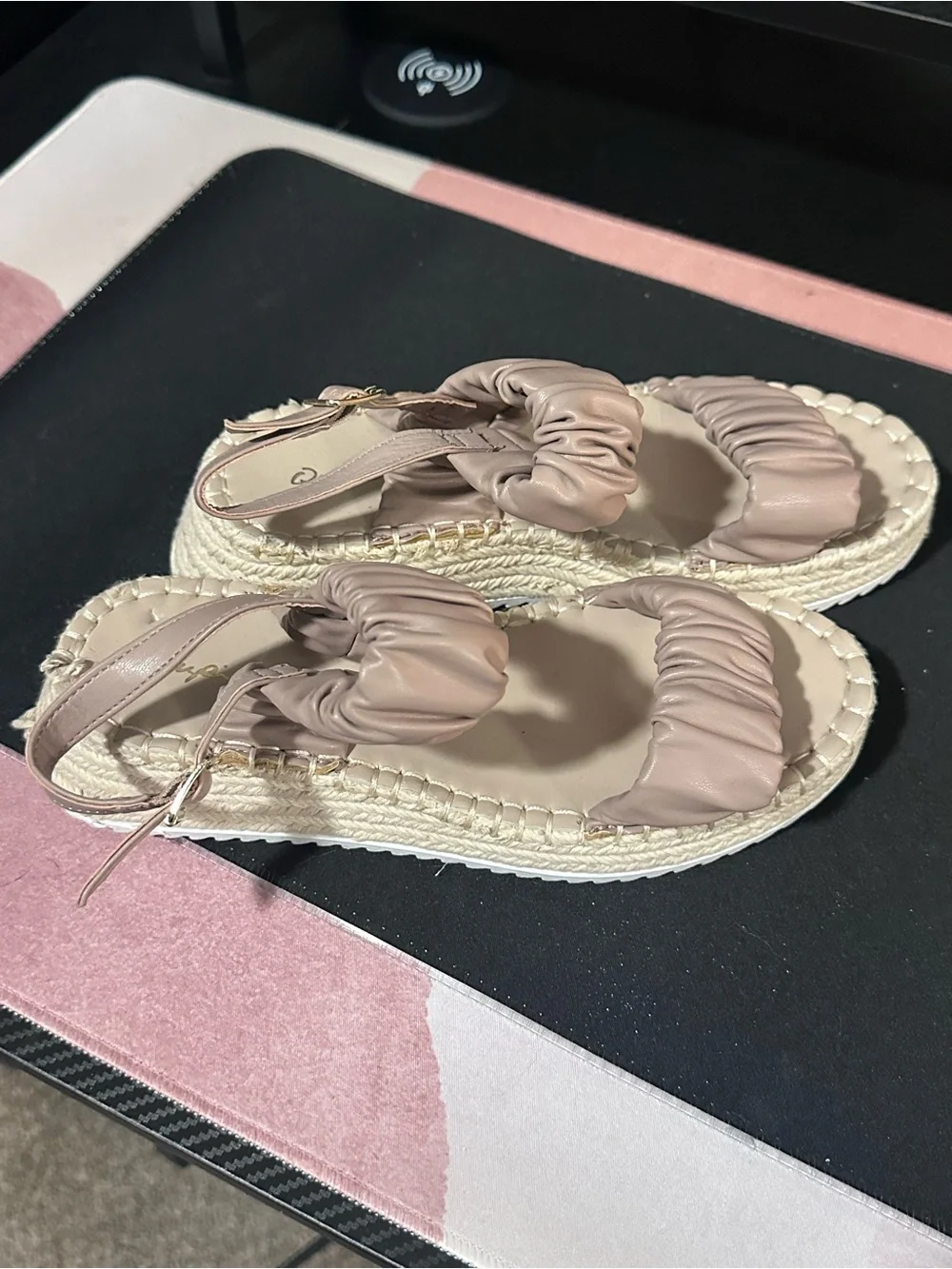 Qupid Blush Ruched Strap Espadrille Platform Sandals Size 6